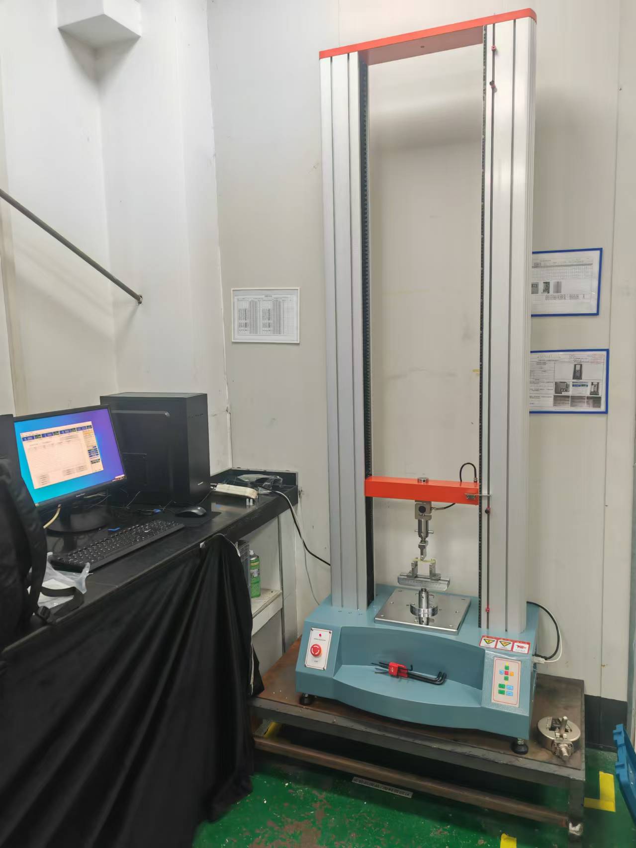 加高拉力試驗(yàn)機(jī) 加高拉力試驗(yàn)機(jī)